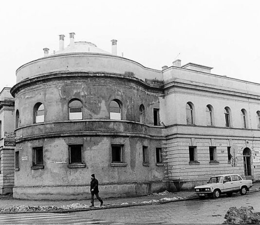Где и как купались горожане в двадцатом веке: история и интересные факты