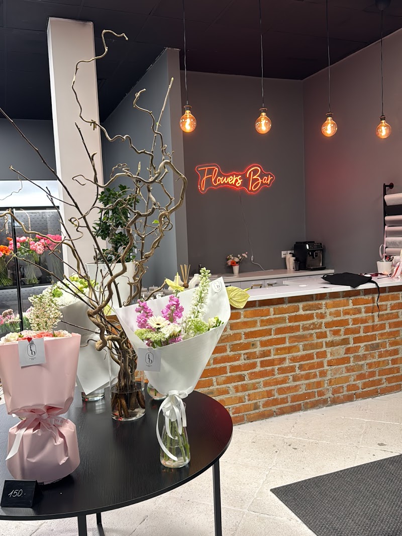 Flowers Bar - Flowers & Kwiaciarnia