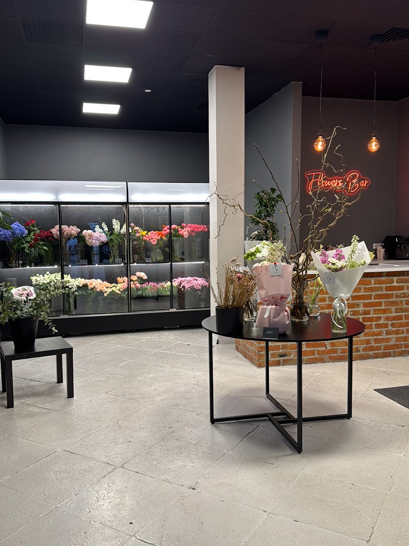 Flowers Bar - Flowers & Kwiaciarnia