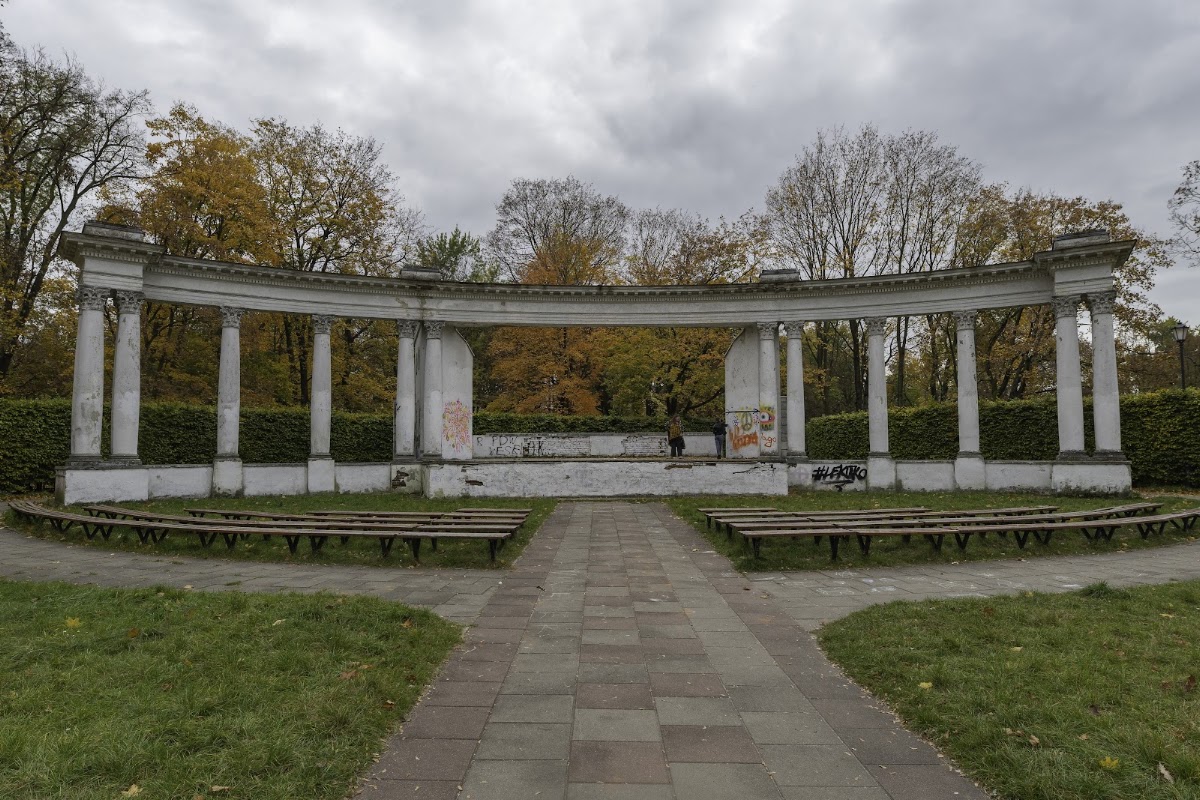 Park im. ks. Józefa Poniatowskiego — Park